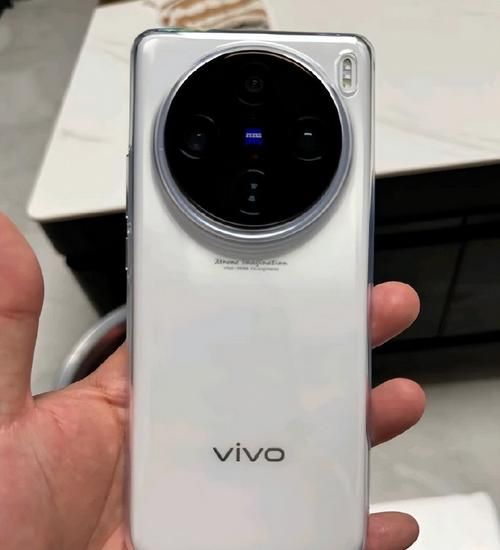 vivo X200 Pro mini手感如何？便携性提升了吗？-红绒网